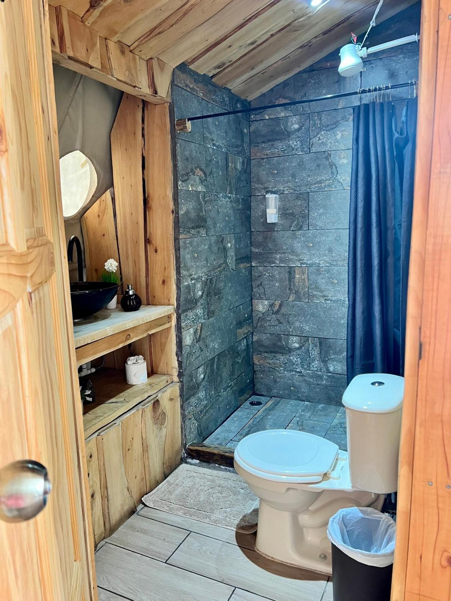 Green Noise Glamping Fraijanes Luaran gambar
